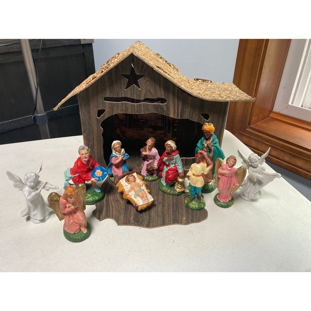 Vtg Nativity Set 9 Pcs with Barn Manger Creche Hand Painted Italy 1960s